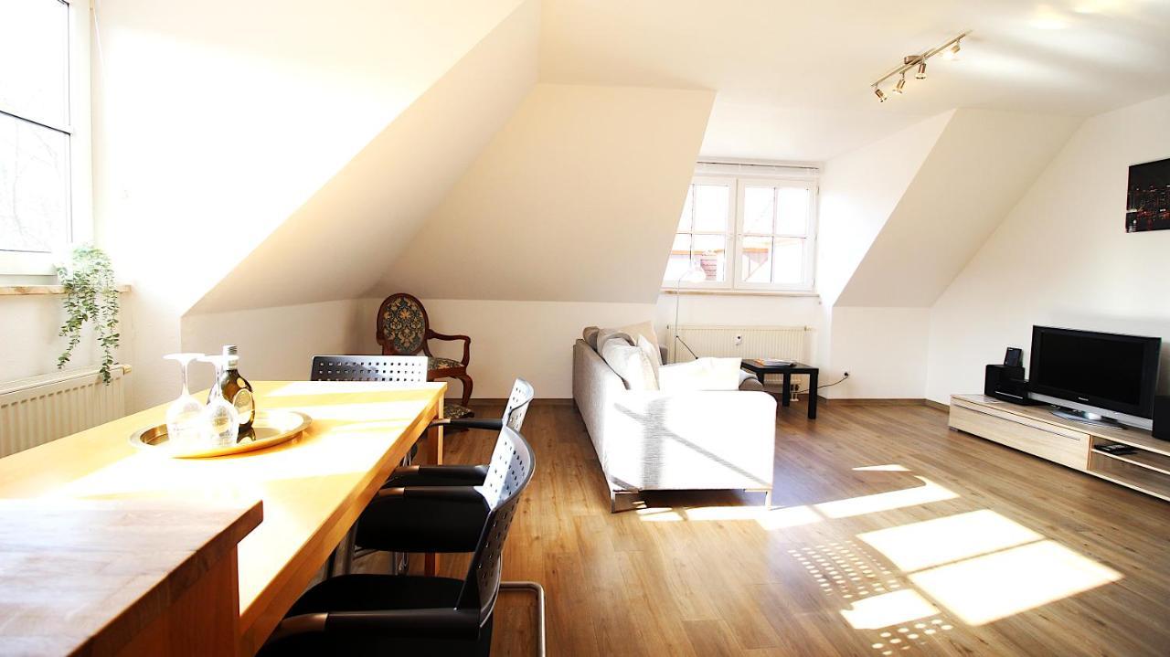 Homie Stay Zell - Apartment Mit Privatparkplatz Zell am Main Εξωτερικό φωτογραφία